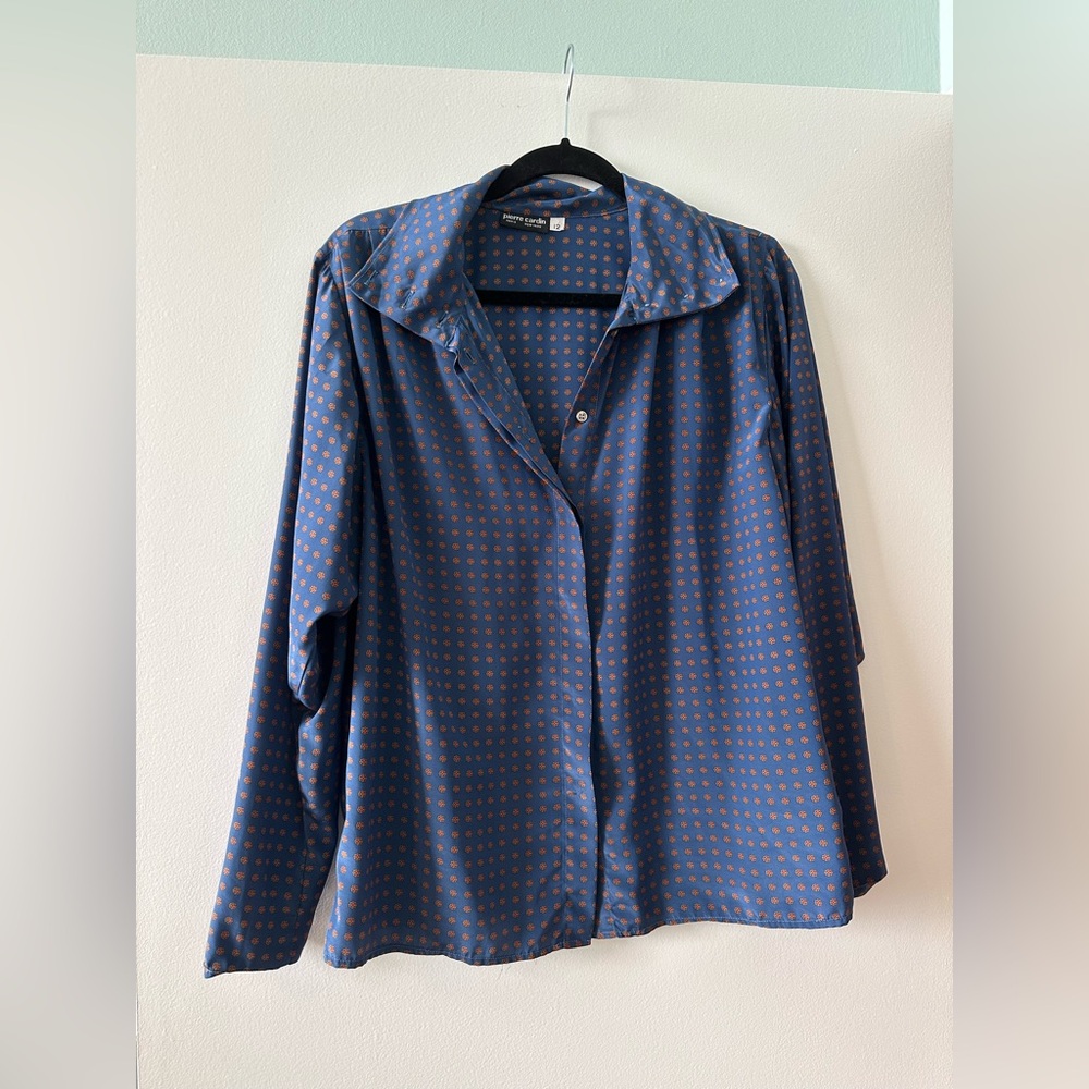 Vintage Pierre Cardin Blue Floral long sleeve blouse shirt